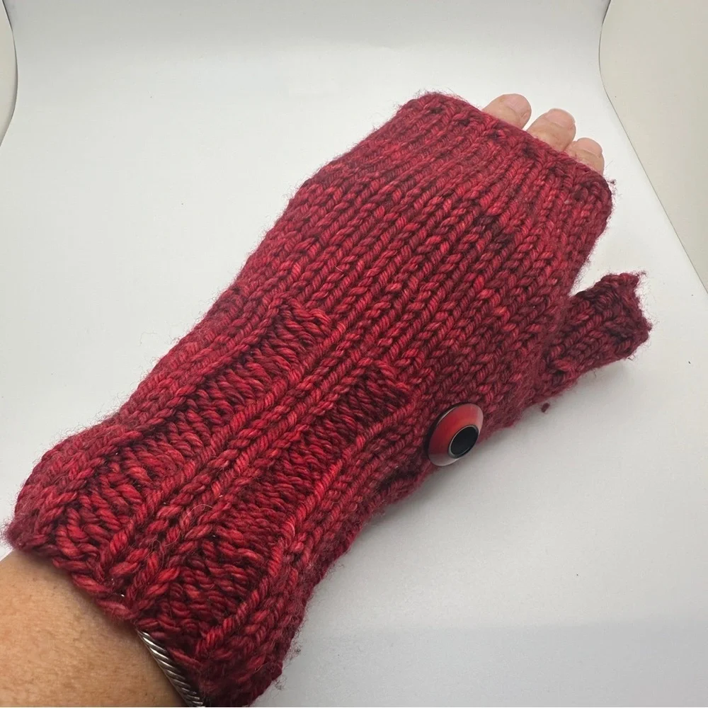 Red Knit Fingerless Gloves with Button